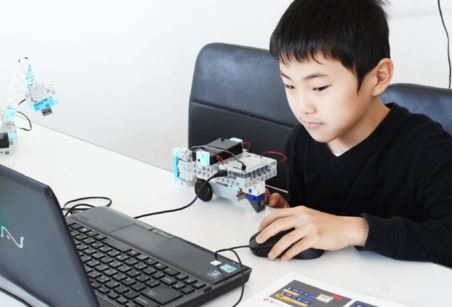 ロボット教室小学生プログラミング